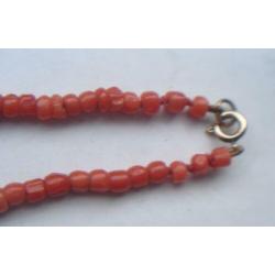 Antiek art deco koralen ketting