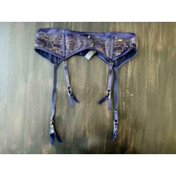Prachtige indigoblauwe lingerie set