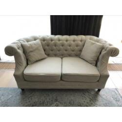 Cremekleurige stoffen banken (2- en 3-zits)