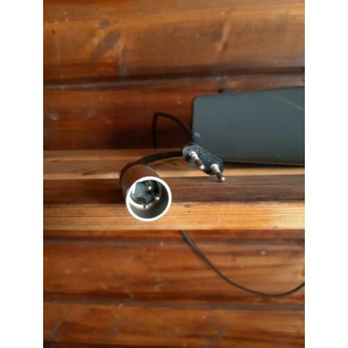 Lader electrische fiets acculader