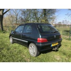 Peugeot 106 1.1 Accent 1998 Groen