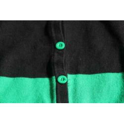 Leuk zwart/groen gebreid vestje van Outfitters Nation