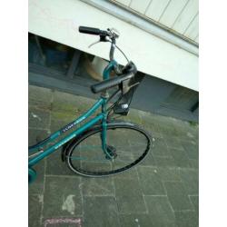 Een spRta en een batavus damesfiets perfeckte staat
