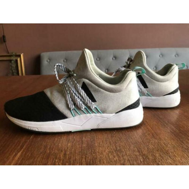 Arkk sneakers nieuw!