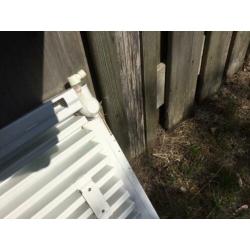 gratis af te halen radiator voor badkamer