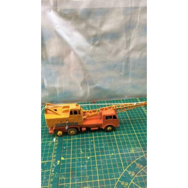 dinky toy hiskraan
