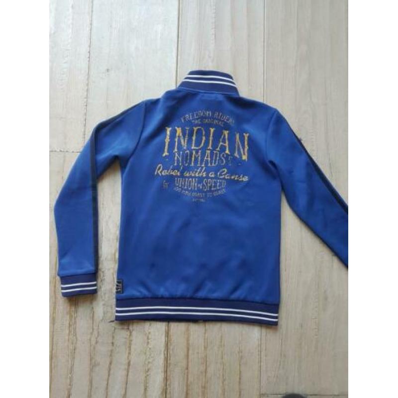 Mooi blauw trainingsjack van Indian Blue Jeans. Maat 152