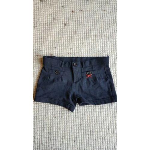 Brand korte broek maat 146-152