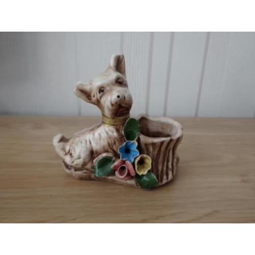 Oud Honden Beeldje van Capodimonte.