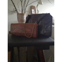 Vintage slangenprint oude damestasjes