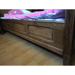 Eikenhouten antiek bed