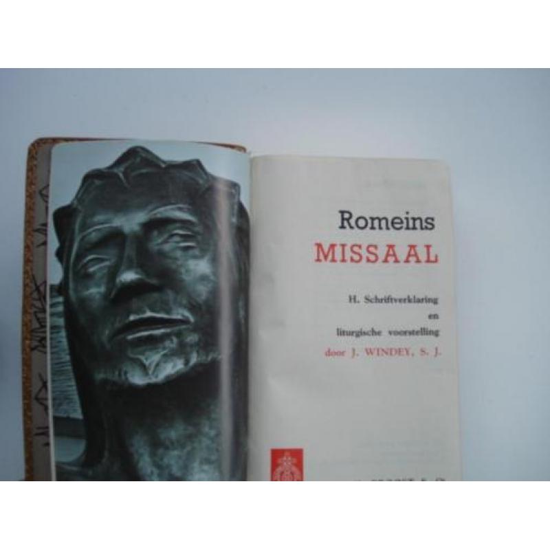 Romeins Missaal 1967 met foudraal bruin. Nieuw in doos!!!