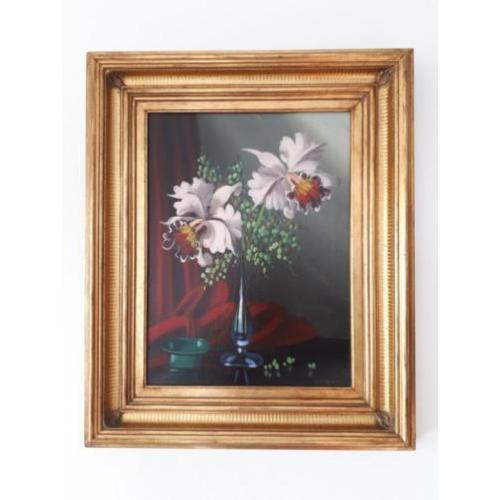 Schilderij bloem met oude lijst