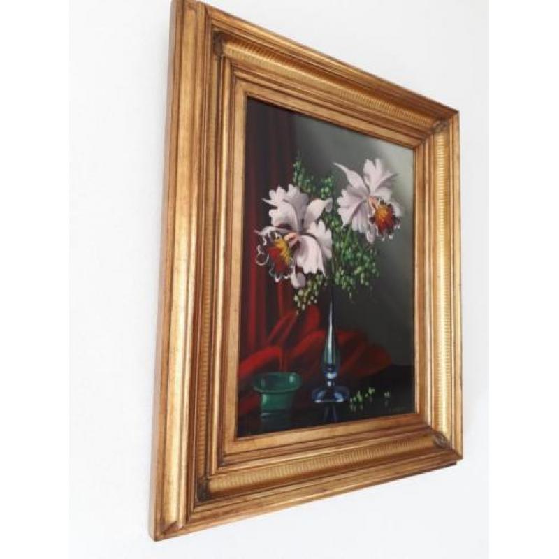Schilderij bloem met oude lijst