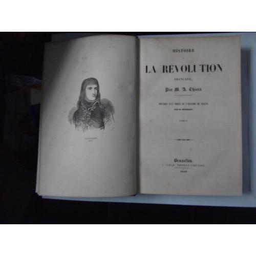 2 boeken Histoire la Révolution Frans uit 1840