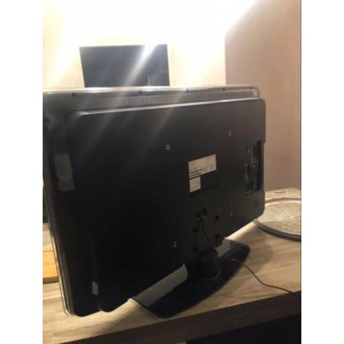 Mooie Philips televisie (94cm)