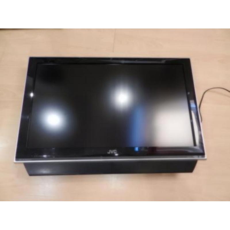Jvc flatscreen/dvd/portable tv