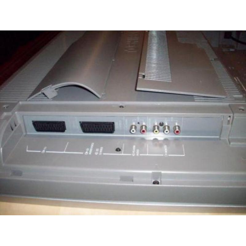 Toshiba LCD TV 32 Inch 81,3cm HDMI