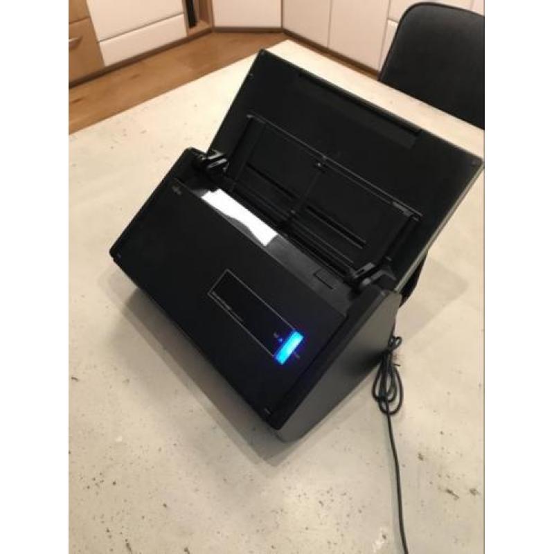 Fujitsu ScanSnap iX500 documenten scanner