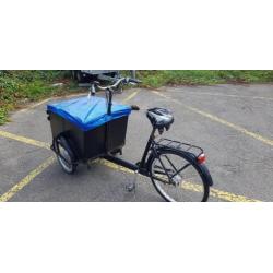 Bakfiets (ook voor hond of ander huisdier) in goede staat
