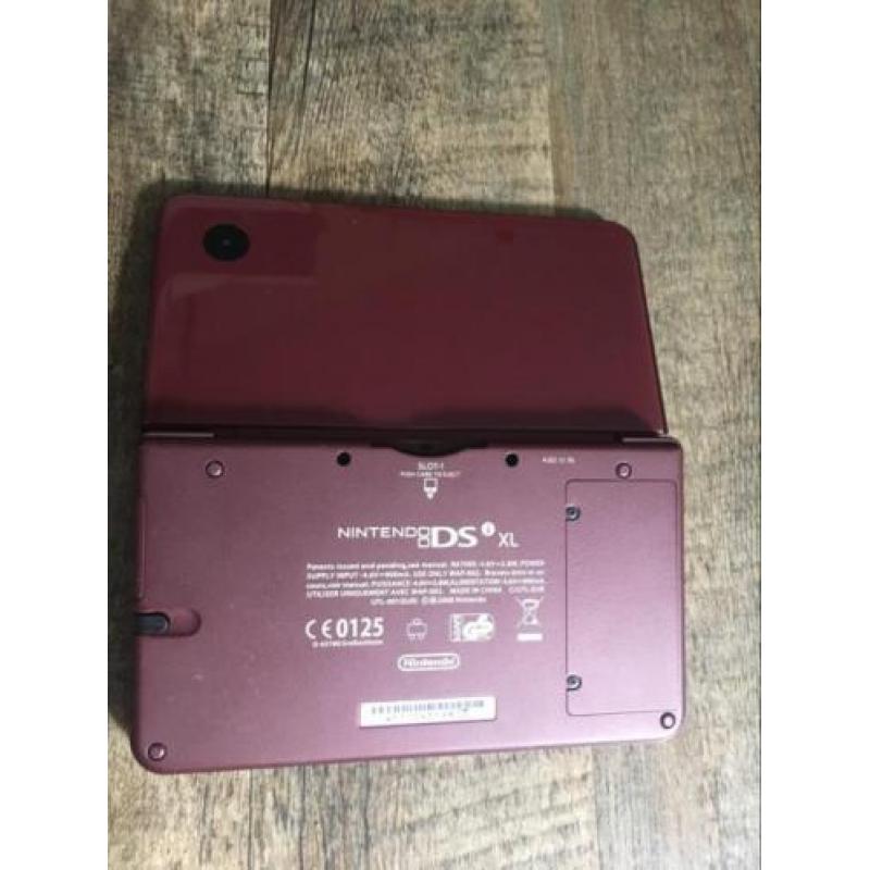 Nintendo dsi xl met extras