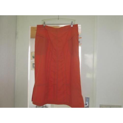 Rok NIEUW voor outdoor gebeuren dry-fit mt 44 Royal Robins