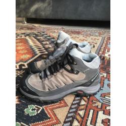 Salomono tracking- en wandelschoenen (maat 38, valt als 36!)
