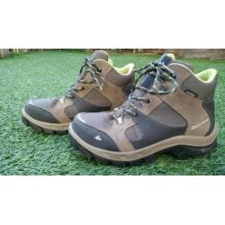 Wandelschoenen mt 36 (ALS NIEUW)